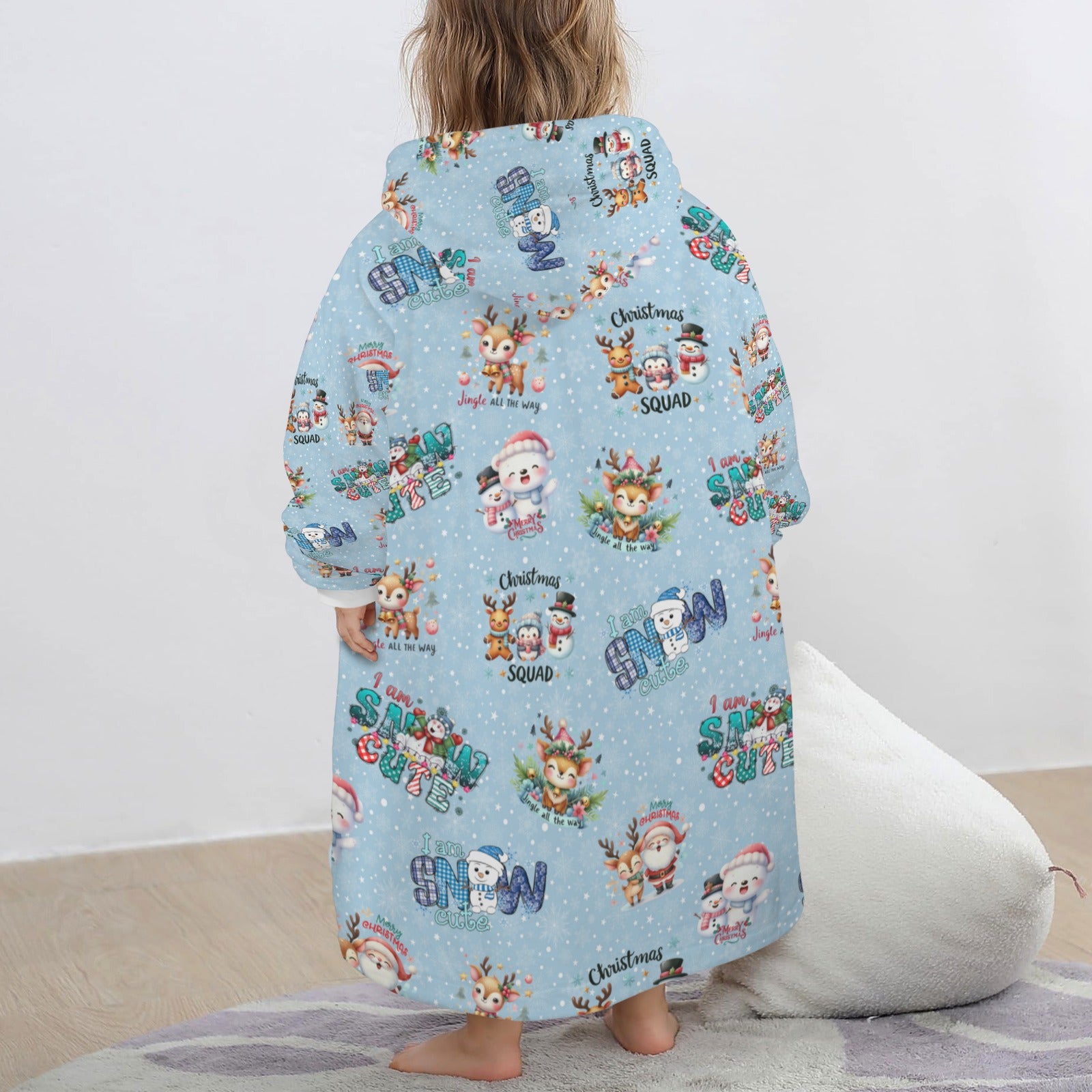One-Size  Blanket Hoodie for Tots, Featuring Snowy Friends Celebrating Christmas