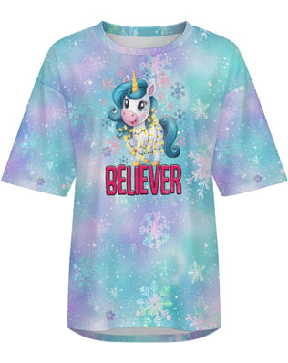 Drop-Shoulder Baggy Tee with 'Believer' Unicorn Christmas Design