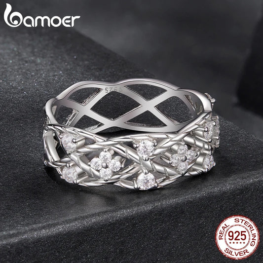 BAMOER 925 Sterling Silver Ring, With Tiny Moissanite 4-Leaved-Clovers, White Gold Plated, Vintage Style