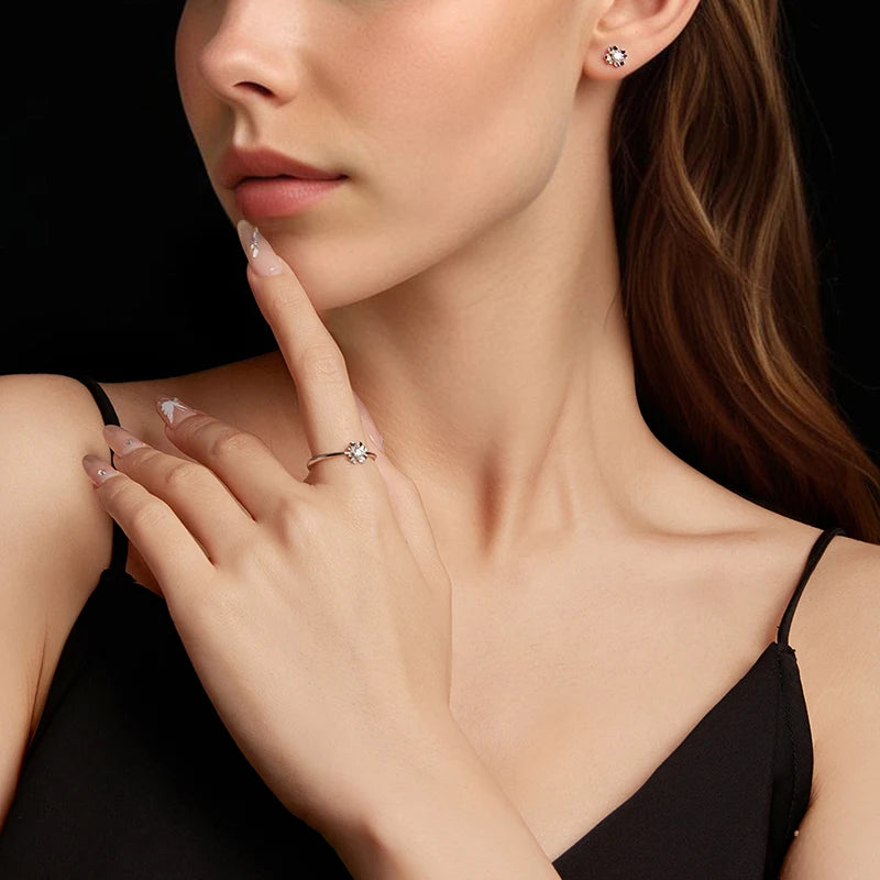 BAMOER 925 Sterling Silver Four-leaf Clover Moissanite Open Ring, D Colour Lab Diamond