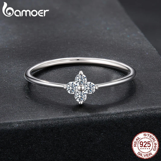 Bamoer 925 Sterling Silver Ring, Platinum Plated, With 4-Leaf Clover In Moissanite Lab Diamonds