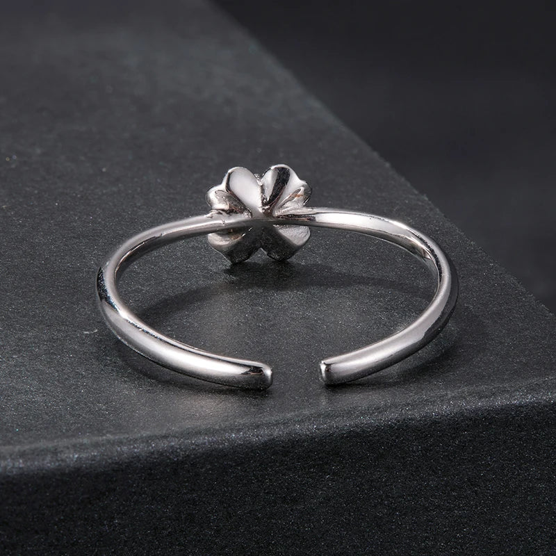 BAMOER 925 Sterling Silver Four-leaf Clover Moissanite Open Ring, D Colour Lab Diamond