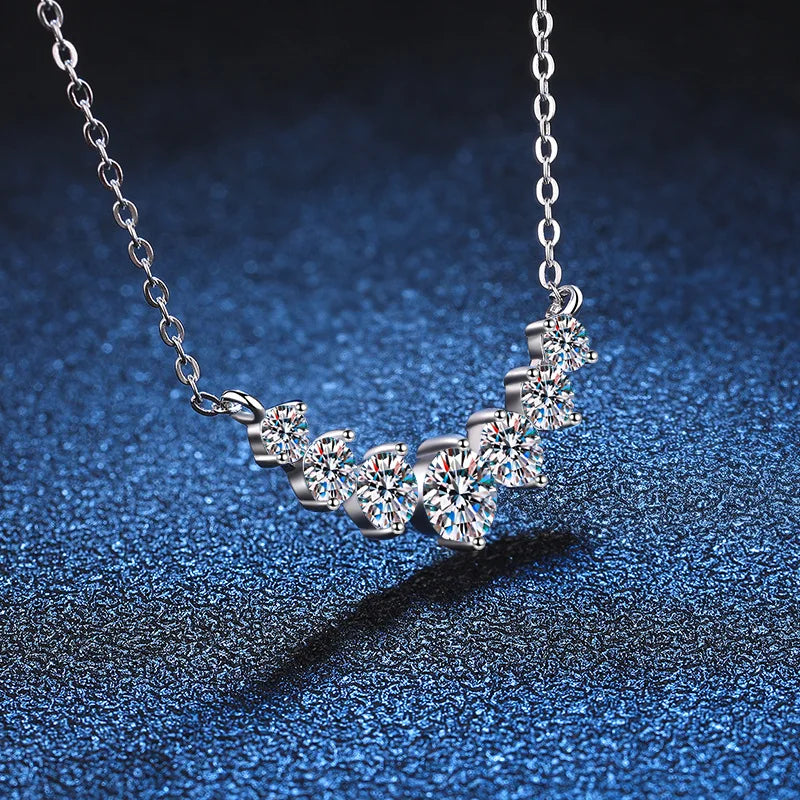 Stunning 925 Sterling Sliver Necklace, Plated With 18k White Gold, and set with 7 Sparkling Moissanite Diamonds totalling 1.7ct