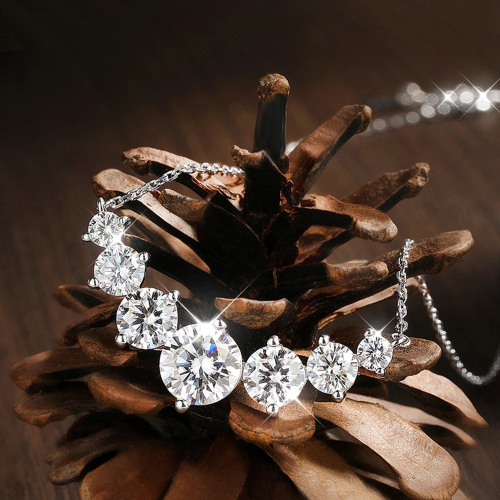 Stunning 925 Sterling Sliver Necklace, Plated With 18k White Gold, and set with 7 Sparkling Moissanite Diamonds totalling 1.7ct