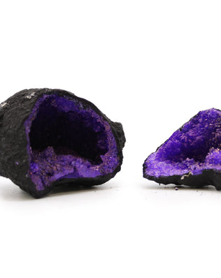 Coloured Calsite Geodes - Black Rock - Purple