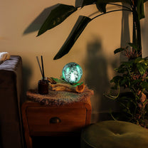 DriftGlow Lamp Emerald Crackle Shade