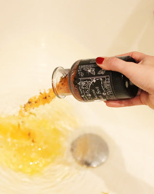 Ancient Witch Bath Spell Potion & Citrine Crystal Amulet - Success