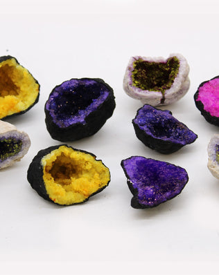 Coloured Calsite Geodes - Black Rock - Dark Red / Pink